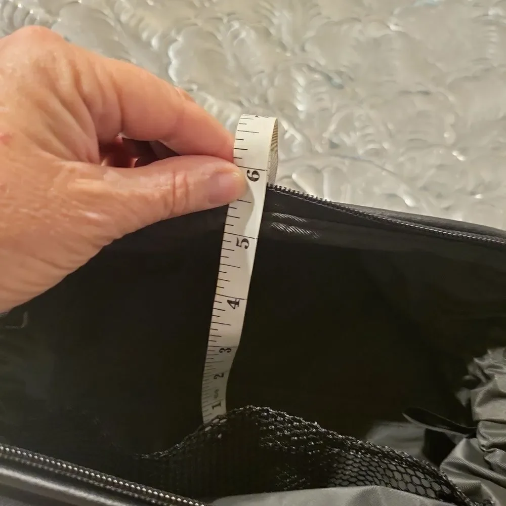 Men's calvin Klein toiletries bag NWOT